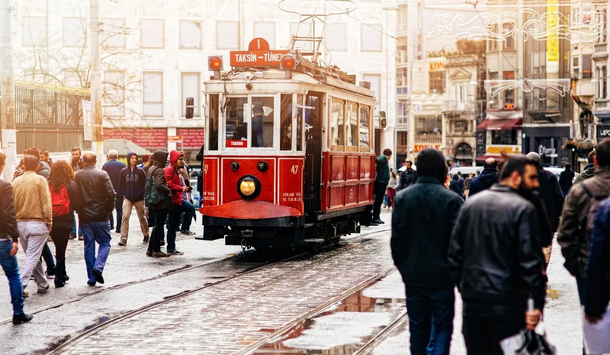 İstanbul Havalimanı’ndan Taksim’e Nasıl Gidilir?